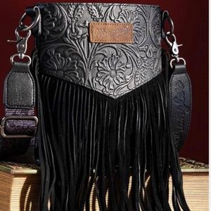 Wrangler crossbody